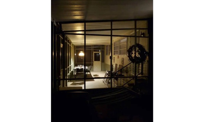 Satsuma Cabaña | Waterfront Boat House updated mobile home - Work & Fish on 50 ft. Dock and slips