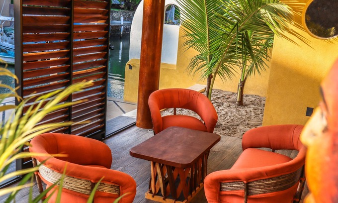 Barra de Navidad Apartamento | Waterfront piso completo planta baja 73m2 con terassa privada -infinity pool