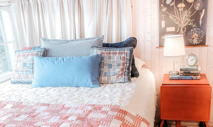 Sidney Cabaña | Waterfront Cottage with Outdoor Tub and Barrel Sauna