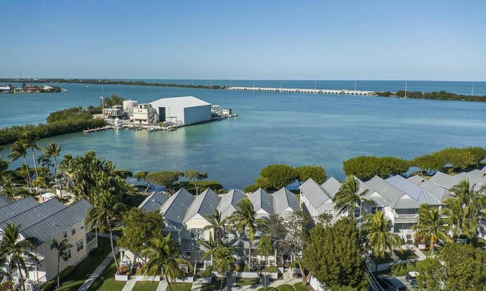 Duck Key Casa | Waterfront Duck Key Villa - Sleeps 6