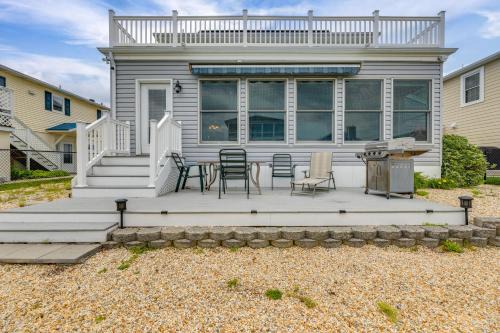 Keen-Wik On the Bay Casa | Waterfront Gem with Dock 3 Mi to Fenwick Island Fun