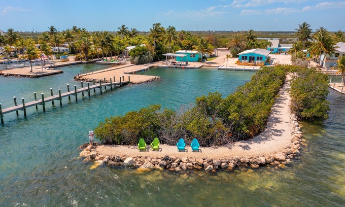Little Torch Key Casa | Waterfront Haven House with Boat Basin & Ramp!