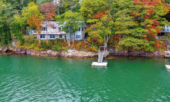 Brunswick Casa | Waterfront home in Brunswick, ME
