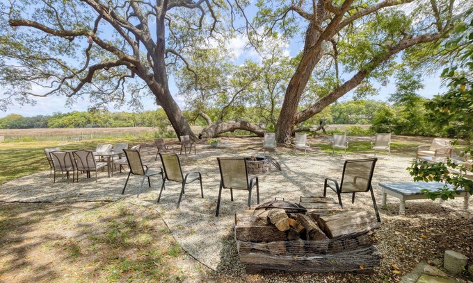 Charleston Casa | Waterfront Home in Charleston with Kayaks, Outdoor Gym, & Yoga Studio