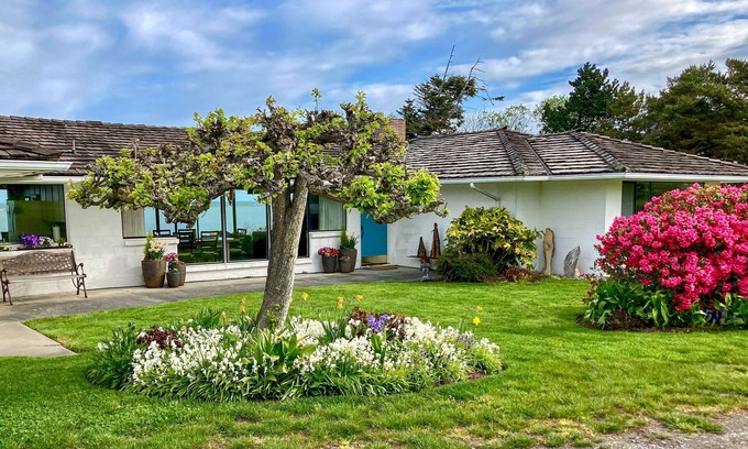 Mains Farm Casa | Waterfront home with bay and mountain views, beach access, fireplace