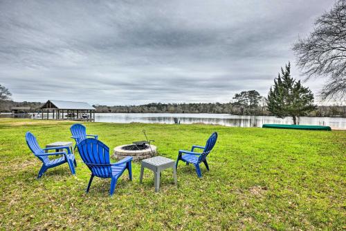 Willis Casa | Waterfront Home with Boat Dock on Lake Conroe!