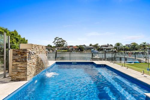 St Huberts Island Casa | Waterfront Luxury Pool-Spa-Jetty-Pool Table