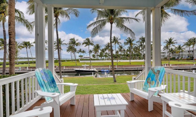 Indigo Reef Marina Homes Casa | Waterfront luxury Villa 14 with spectacular sunset views and boat slip townhouse