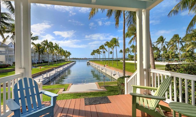 Coral Lagoon Casa | Waterfront luxury Villa 29 with sunset views and boat slip townhouse