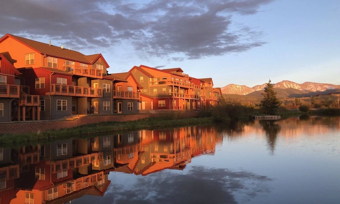 Fraser Condominio | Waterfront Mountain Getaway cerca de Winter Park: Vistas impresionantes y ubicación: