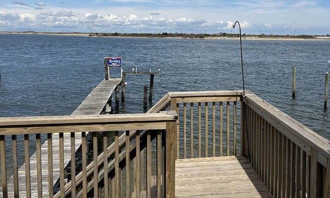 Highlands Casa | Waterfront Oasis