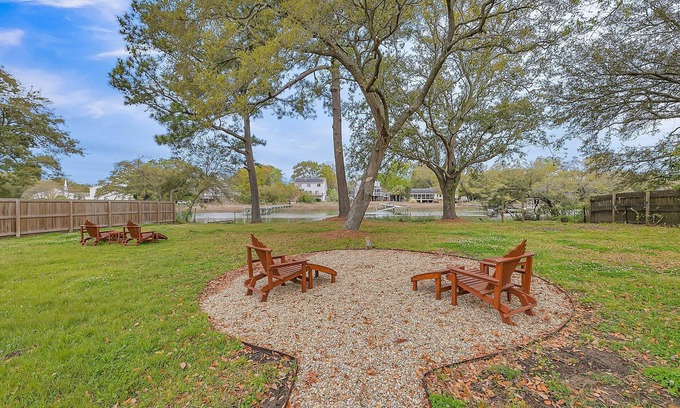 Charleston Casa | Waterfront Oasis w/Ocean Access Minutes from Folly Beach and Downtown