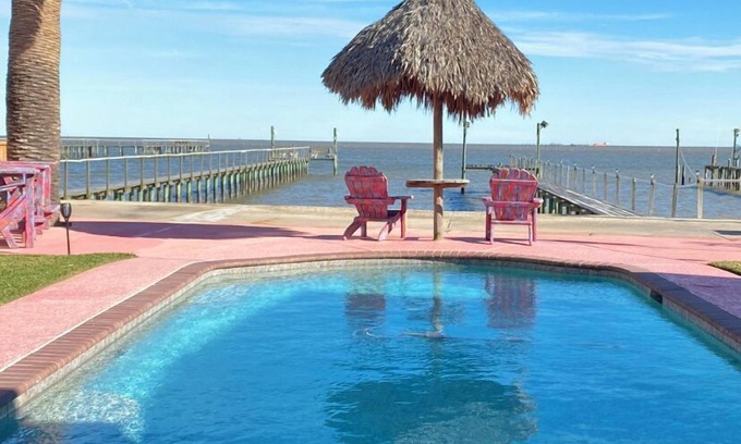 Dickinson Casa | Waterfront Oasis with private pool, Hot tub and 200 ft. Lighted fishing pier