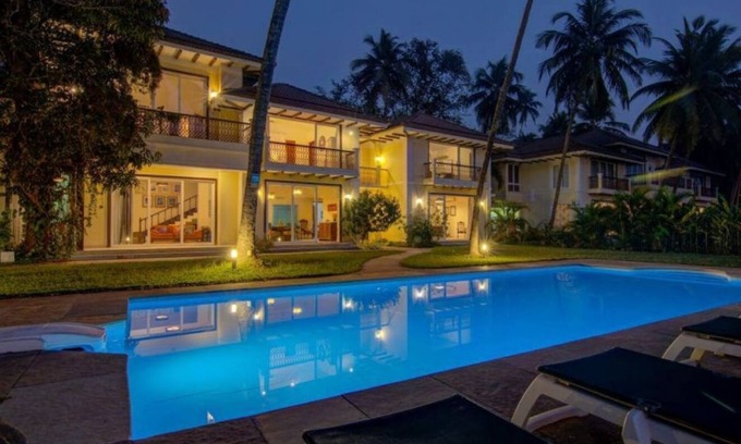 Candolim Villa | Waterfront Ocean Villa