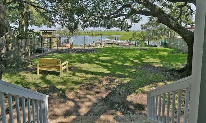 Murrells Inlet Casa | Waterfront + on Marshwalk w/Dock, Yard & Grill