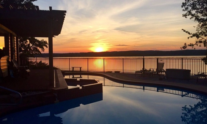 Elkton Casa | Waterfront: Panoramic Views/ Pickleball coming soon/Hot Tub/ Pool/Sleeps 16