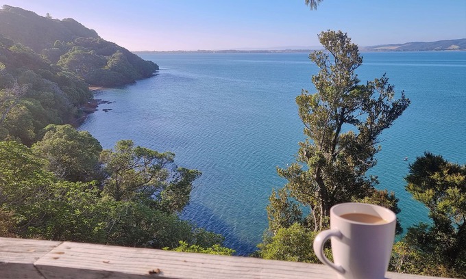 Tamaterau Casa | Waterfront Paradise - Tranquil Forest Hideaway with Stunning Harbour Views