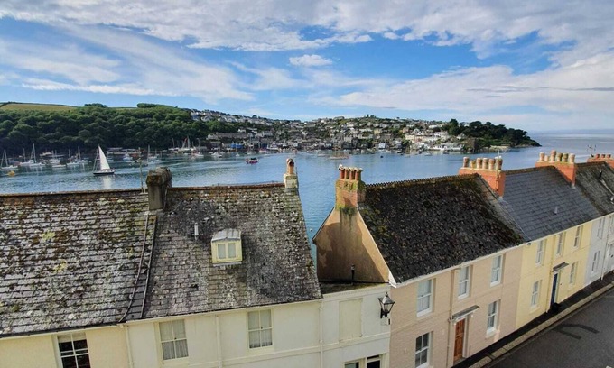 Fowey Casa | Casa de vacaciones de lujo en el corazón de Fowey, impresionantes vistas cerca de la ciudad y la playa.