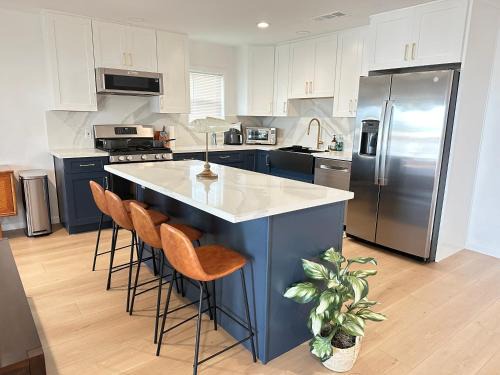 Birds Landing Casa | Waterfront property in Bethel Island
