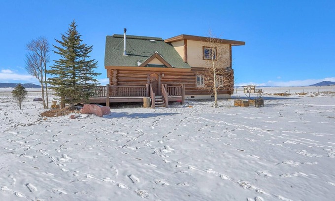 Lake George Casa | Waterfront Ranch Cabin w/Jacuzzi & Mountain Views