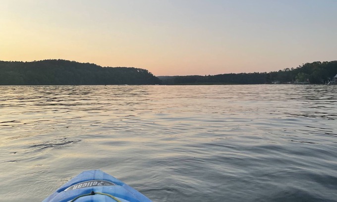 Goodsprings Cabina | Waterfront Retreat on Bankhead Lake