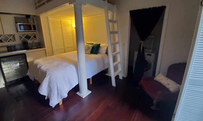 Hanahan Apartamento | Waterfront Studio- Wi-Fi, Kayak, Se admiten perros