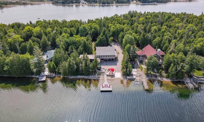 Northern Bruce Peninsula Cabaña | Waterfront w/ sauna, hot tub & boat slip