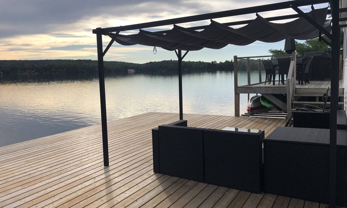 Austin Chalet De Esquí | ORFORD LAKE COTTAGE / Waterfront con spa nórdico privado, Austin