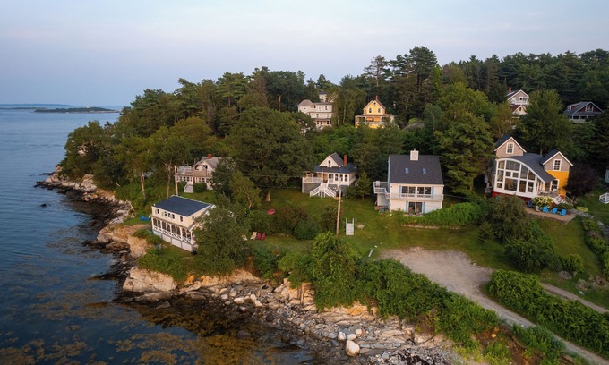 Peaks Island Casa | Waterfront with private beach.