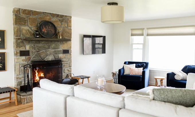 Fertility Cabaña | Waterfront with Wood Fireplace + Outdoor Firepit + Paddleboat +1 mile to outlets