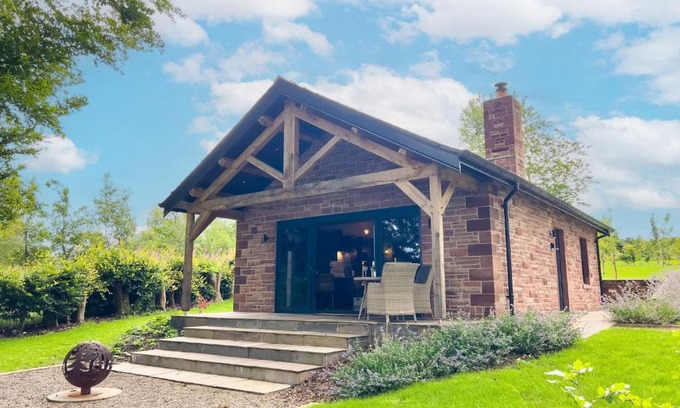 Wing Casa | Waters Edge, Talkin Tarn, nr Brampton