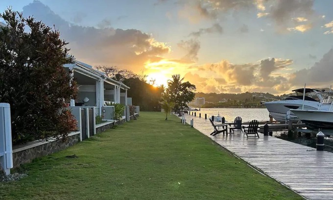 Rodney Bay Condominio | Waterside 3 Bed Condo Close To Beach