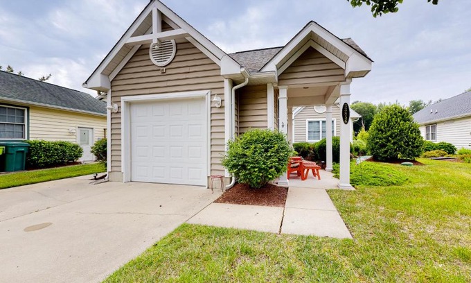 Frankford Casa | Waterside - 33856 Waterside Dr