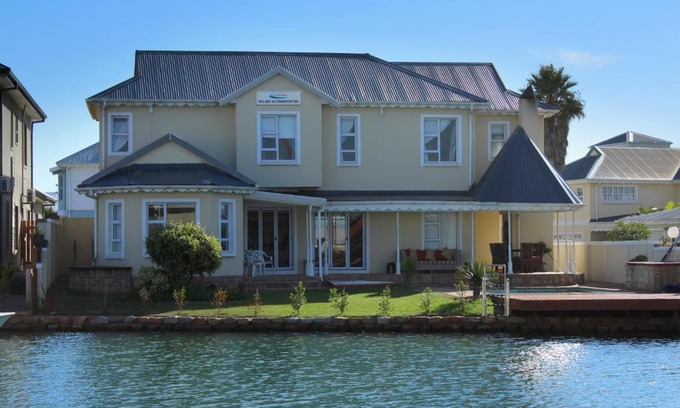 Marina Martinique Casa | Waterside Living MM1304