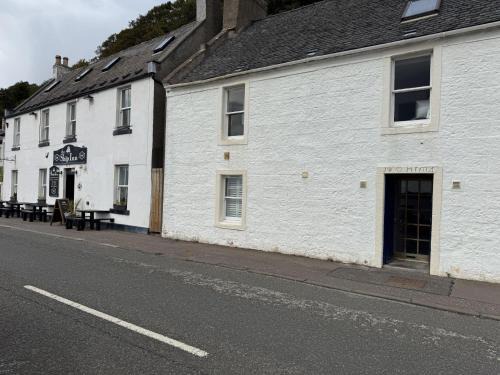 Limekilns Casa | Watt-A-View