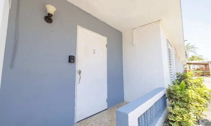 Jobos Casa | Waves & Chill 3 | Jobos Guest House