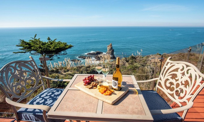 Gualala Casa | Waves End, by Vinifera Homes