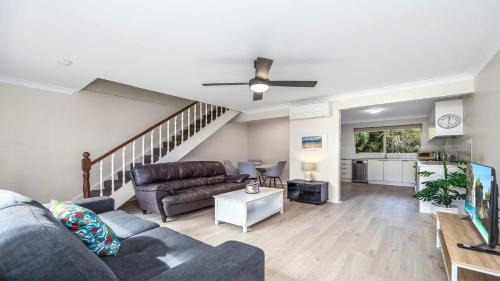 Umina Beach Casa | Waves On South - Umina Beach