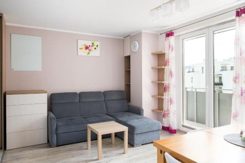 Powazki Apartamento | Wawrzyszewska 2-Bedroom Apartment by BookingHost