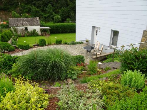 Waxweiler Apartamento | Waxweiler Riverside Retreat