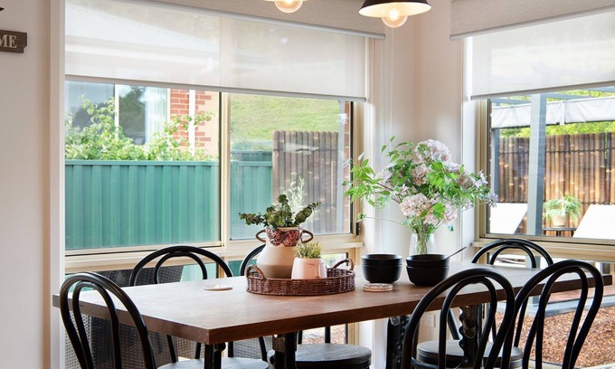 Daylesford Casa | Wayfarer Cottage-walk to town, pet friendly