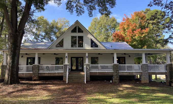 Albemarle Otro | Wedding Parties & Family Reunions Welcome! Spacious-Private-Ample Parking