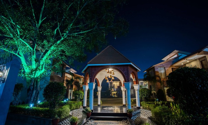Dhanbad Hotel | Wedlock Greens Hotels & Resorts