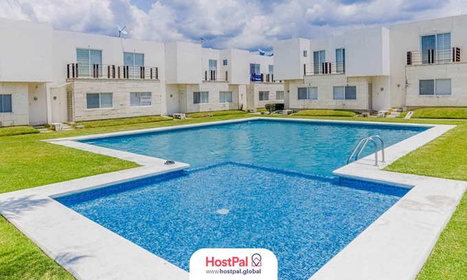 Yautepec Casa | Weekend House Prados | Swimming pool & garden