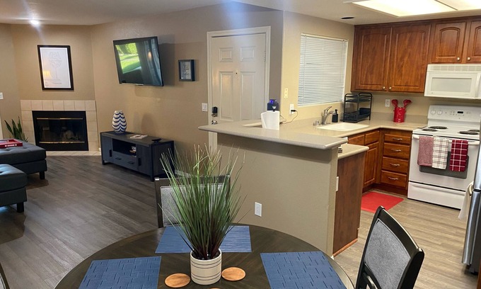 Temecula Condominio | Weekend Wine Getaway