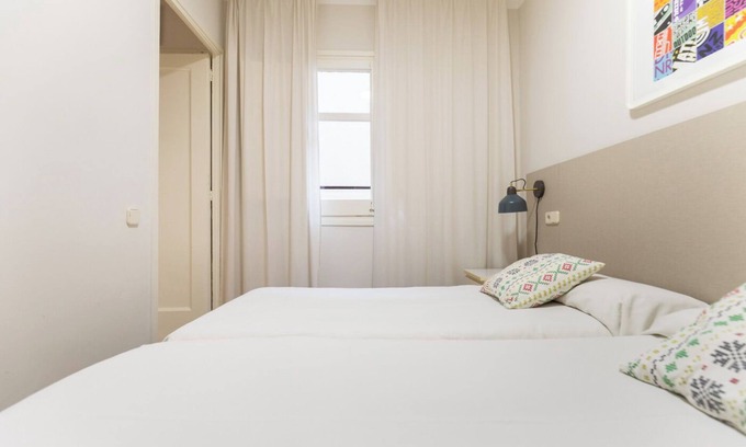 El Baix Guinardo Apartamento | Weflating SANT PAU - Comf 4 BDR