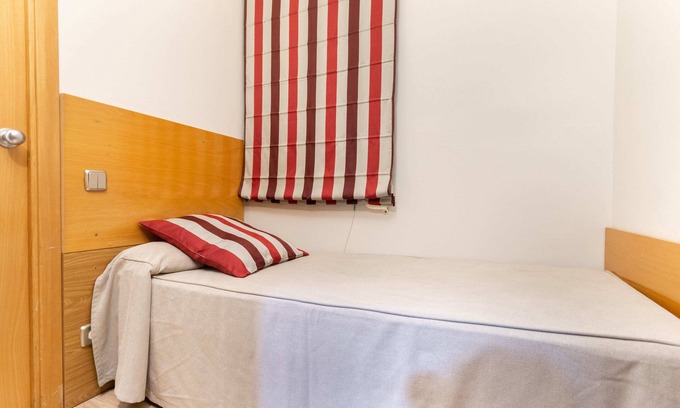 El Baix Guinardo Apartamento | Weflating SANT PAU - Standard Apartment