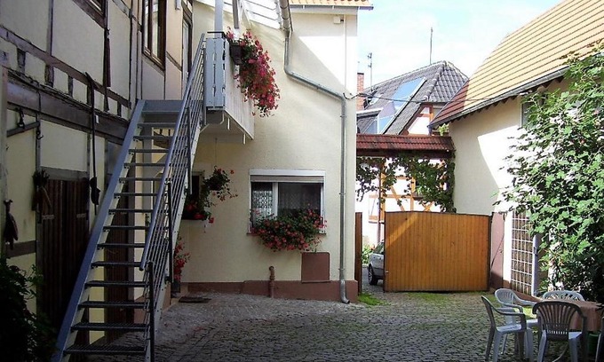 Kapellen-Drusweiler Casa | Weingut & Gästehaus Nagel