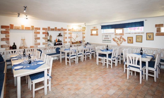 Illmitz Cama Y Desayuno | Weingut und Gästehaus Salzl