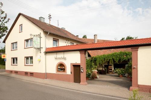 Oberhausen Casa | Weingut und Gästehaus Vongerichten